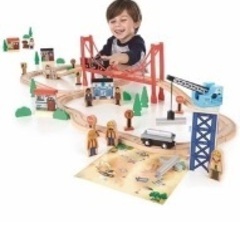 木　おもちゃ　電車　のりものの画像