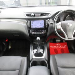 日産　エクストレイル　２０Ｘ　エマージェンシーブレーキパッケージ★1年保証★ロードサービス付　エマブレ　純正８型ナビ　地デジ　バックカメラ　Ｂｌｕｅｔｏｏｔｈ　ＨＤＭＩ接続可　後席モニター　シートヒーター　デジタルインナーミラー　Ｃセンサー　オートライト　ＬＥＤヘッド　純正１７ＡＷの画像