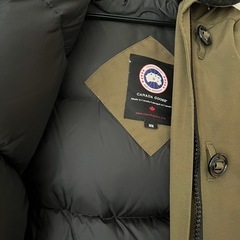 カナダグース　ダウンジャケットの画像