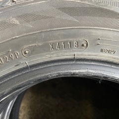 DL ウインターマックス2 175/65R14 1本だけ新しいバリ目4本　コンパクトカー等にの画像