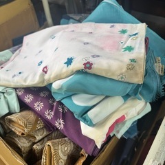 端切れ　布地　袱紗　風呂敷　ぬいぐるみ　ハンドメイド　クラフト　色々大量まとめ好きなだけどおぞの画像