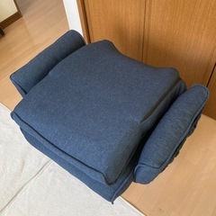 ソファ　椅子　チェアの画像