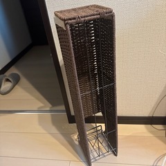 トイレットペーパー収納家具の画像