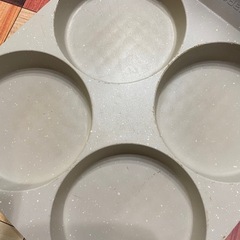 Carote（カローテ)の円形仕切りフライパンの画像