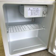 アビテラックス 1ドア ノンフロン小型冷蔵庫 AR-509Eの画像