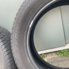 スタットレスタイヤ235/55Ｒ20　４本セット（タイヤのみ）　ICE ZERO Ａ５＆BLIZZAK DM‑V2　　レクサスＲＸ等にの画像