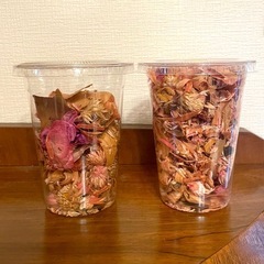 シャビー系インテリア雑貨 ジョウロ・カップ・ガラス瓶・プランター・ポプリセットの画像