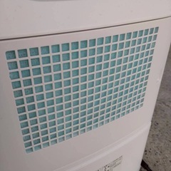 セラミック ファンヒーターの画像