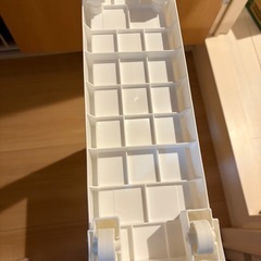 スキマ収納コロコロ付の画像