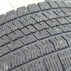 フーガ エルグランド 等スタッドレス 245/50R18 東北6県無料配送対応‼️爆安‼️最終値下げ‼️① 国産ブリジストン VRX2❗ アルミ付き 国産 タイヤ !!　スタットレスの画像