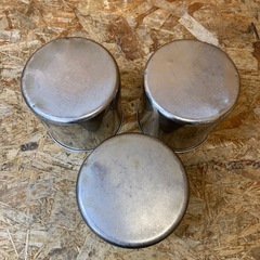 C(7642) ステンレス 丸型キッチンポット 目盛付き 3個セット 調味料入れ 厨房用 飲食店 店舗用 キッチン用品 厨房用品 調理器具 中古の画像