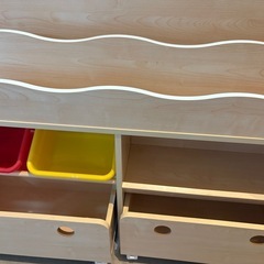 おもちゃ絵本収納ラック　絵本棚の画像