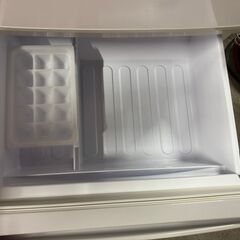 SHARP ノンフロン冷凍冷蔵庫 SJ-14E6-KW 2019年製 137Lの画像