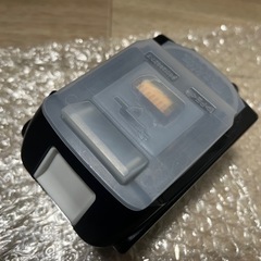 新品　makita 18v6.0Ahの画像
