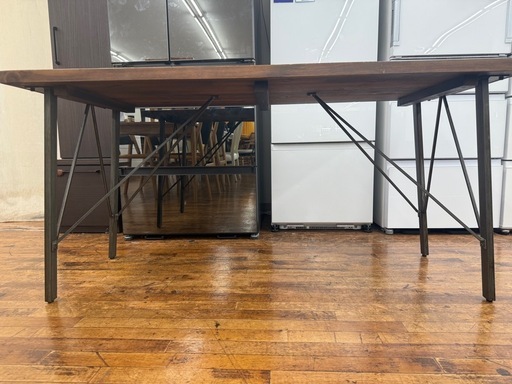 journal standard furniture ダイニングテーブルのご紹介です