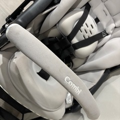 コンビ　スゴカル　4キャス　エアー　エッグショック　HK ライトグレー の画像