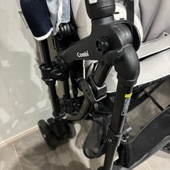 コンビ　スゴカル　4キャス　エアー　エッグショック　HK ライトグレー の画像