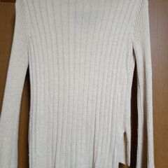 ロペピクニック　薄手　セーターの画像