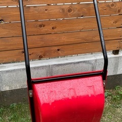 ママさんダンプ（小）　グリーンパル　赤　雪かきの画像