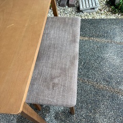 ニトリ　ダイニングテーブル　イスセットの画像