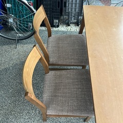 ニトリ　ダイニングテーブル　イスセットの画像