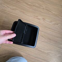 車用ゴミ箱の画像