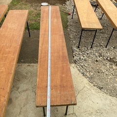 残り2台づつです。展示台 折りたたみの台 作品台 木製 鉄脚の画像