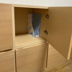 [お譲り先決定]扉付きキャビネット　収納棚　ナチュラル木目の画像