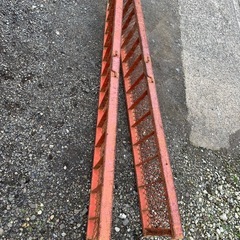 中古 ブリッジ 鉄製 2本セット 全長約210cm 2100mm 全幅約36cm 360mm ラダー 2本組 重機 農機具 運搬 積載 積込 の画像