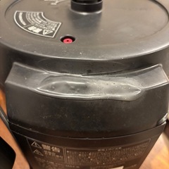 【買取・10月31日or11月1日の午前中引取希望】電気圧力鍋・電気ケトルセットの画像