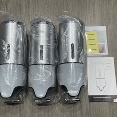 シャンプーボトル ディスペンサー マグネット 壁掛け レバー方式 シルバー 3本の画像