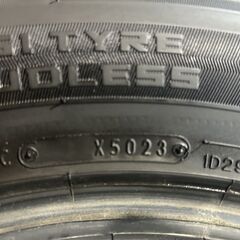 DUNLOP WINTER MAXX SJ8+ 235/60R18 18インチ スタッドレス 1本 23年製 バリ溝 エクストレイル ハリアー レクサスNX CR-V等　(MTG974)クレジットカード QRコード決済可能の画像