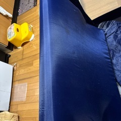 ベビーベッドの画像