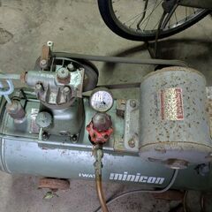 コンプレッサー　IWATA　MINICON　代理出品の画像