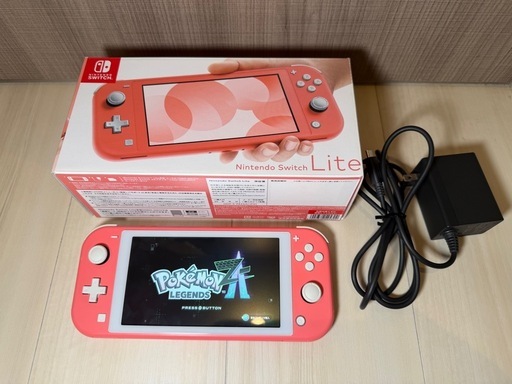 Nintendo Switch Lite コーラル