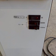 暖炉型ヒーターの画像