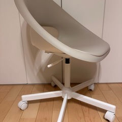 IKEAテレワーク椅子の画像