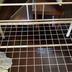 single bed fram with mattressの画像