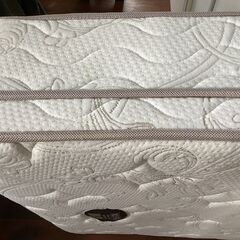 single bed fram with mattressの画像