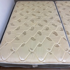 ダブルベッド&フレーム　2セット　の画像