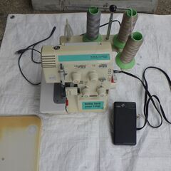 ロックミシン　ベビーロックJUKI BL4ー838DF 11/1 値下げしました。12000円→10000円の画像