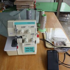 ロックミシン　ベビーロックJUKI BL4ー838DF 11/1 値下げしました。12000円→10000円の画像