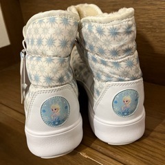 エルサスノーブーツ22センチの画像