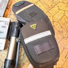 ロードバイク⭐️チューブ⭐️タイヤ⭐️ケース⭐️LED類セット！の画像