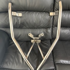 使用感無し　美品　マグザム　ヤマハ　タンデムバー　バックレスト　バイクの画像