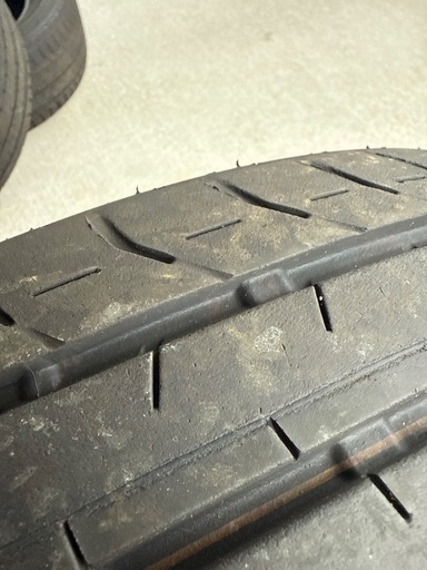 サマータイヤ　185/60r15
