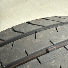 サマータイヤ　185/60r15の画像