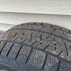 アルファードHV スタッドレス　215 /65/16の画像