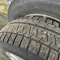 アルファードHV スタッドレス　215 /65/16の画像