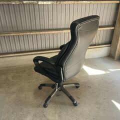 K39 オフィス ブラック  フェイクレザー 1台 事務 回転 昇降 椅子 いす デスク PC パソコンの画像